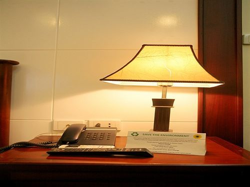 Huyen Chau Hotel Hanoi Dış mekan fotoğraf
